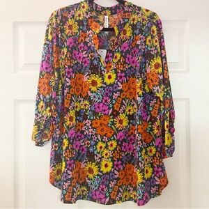 NWT Dear Scarlett Vibrant Floral Blouse Size XL